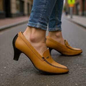 a.testoni Womens Leather Pump Shoes Size 38 Two Tone Brown Slip On Elegant Low